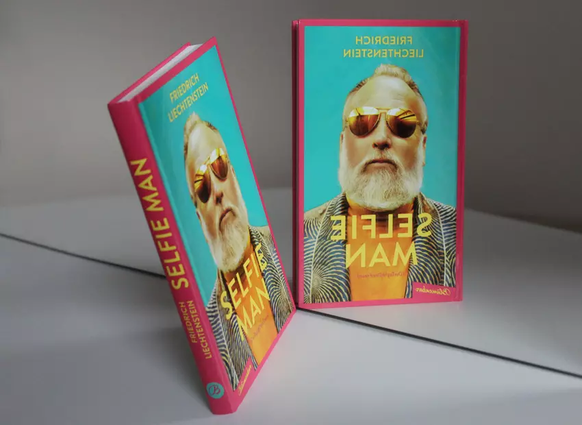 Galerie zum Buch «Selfie Man»